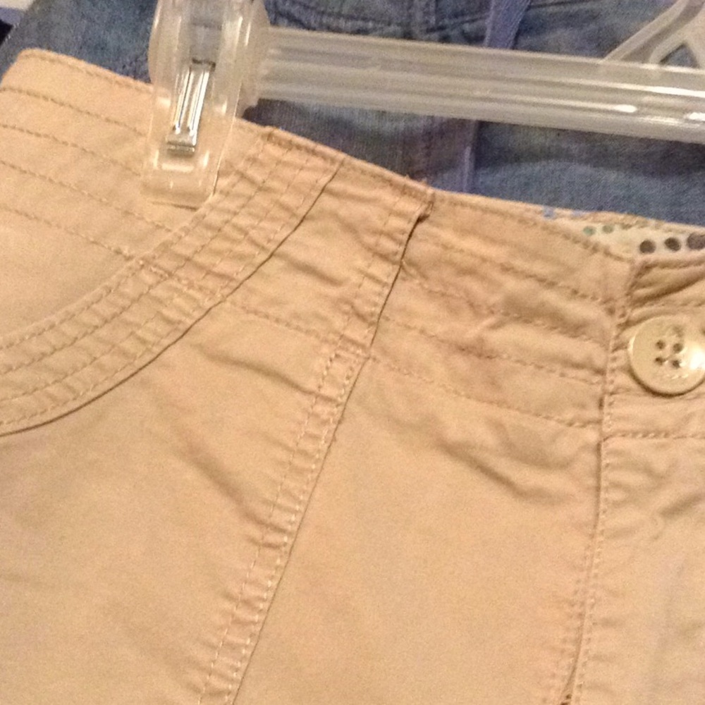 Nice Capris - Picture 4 of 4